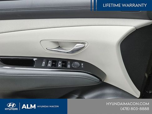 New 2025 Hyundai Tucson Limited FWD image 36
