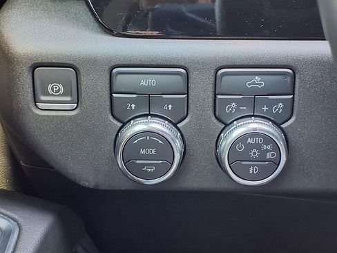 Used 2025 GMC Sierra 1500 Elevation AWD/4WD image 20