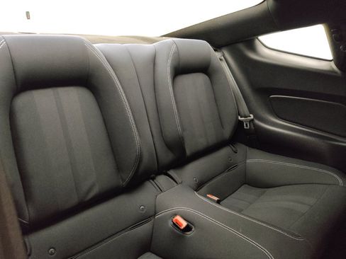 Used 2018 Ford Mustang Coupe w/ Equipment Group 101A RWD image 19