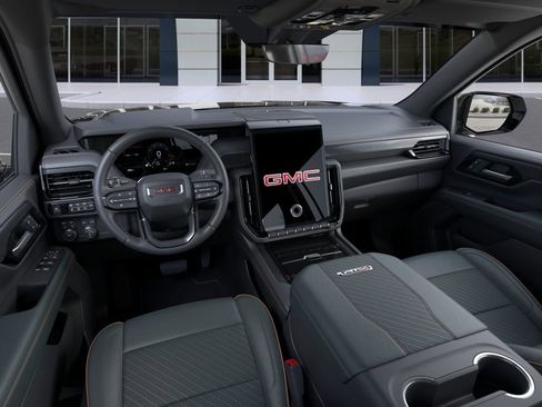 New 2026 GMC Yukon XL AT4 AWD/4WD image 15
