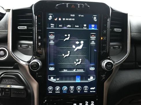 Used 2019 RAM 2500 Laramie image 24