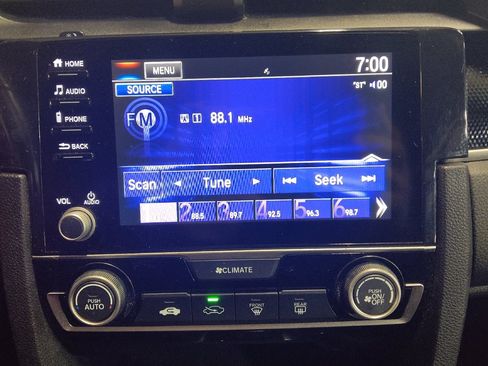 Used 2019 Honda Civic Sport image 25
