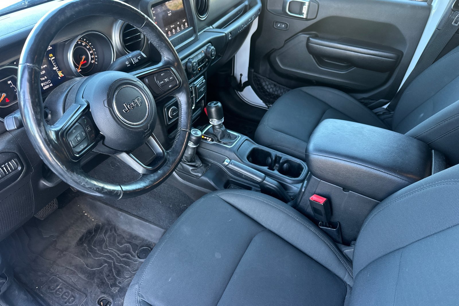 Used 2020 Jeep Wrangler Unlimited Sport AWD/4WD image 10