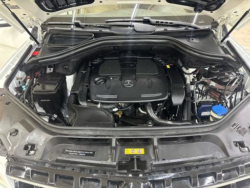 Used 2015 Mercedes-Benz ML 350 2WD w/ Premium 1 Package image 35
