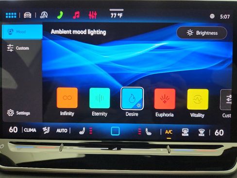 New 2026 Volkswagen Tiguan SE R-Line image 22