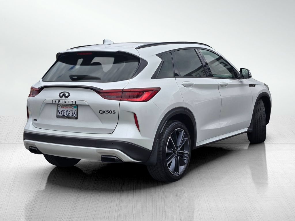 Used 2025 INFINITI QX50 Sport AWD/4WD image 4