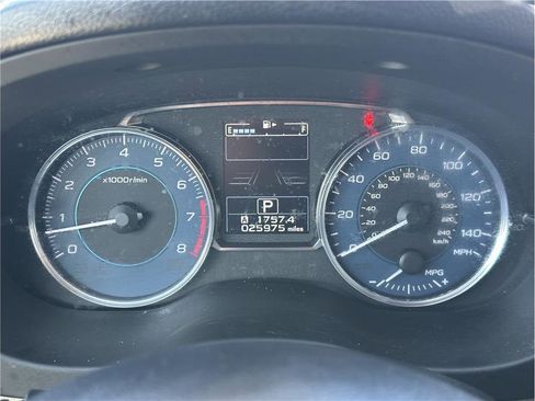 Used 2015 Subaru Crosstrek 2.0i Limited image 20