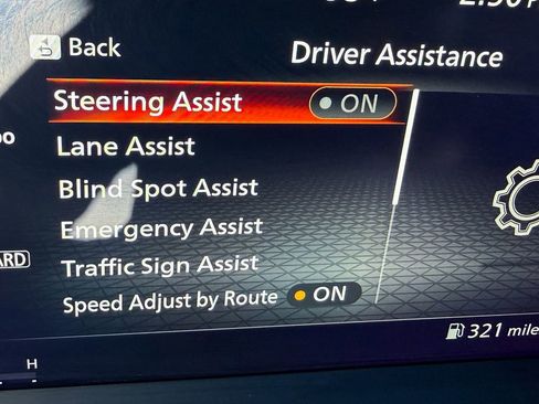 Certified 2024 Nissan Rogue SL image 16