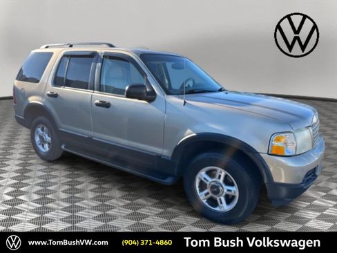 Used 2003 Ford Explorer XLT image 1