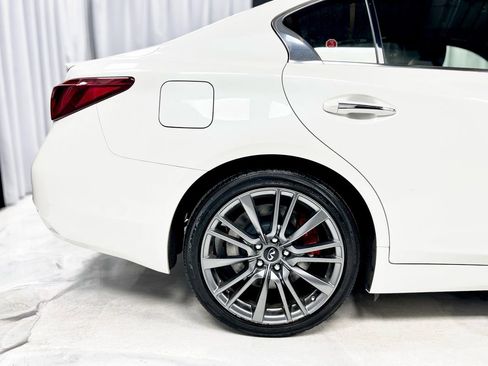 Used 2018 INFINITI Q50 Red Sport 400 image 12