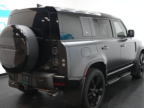 Used 2022 Land Rover Defender 110 Carpathian Edition AWD/4WD image 3