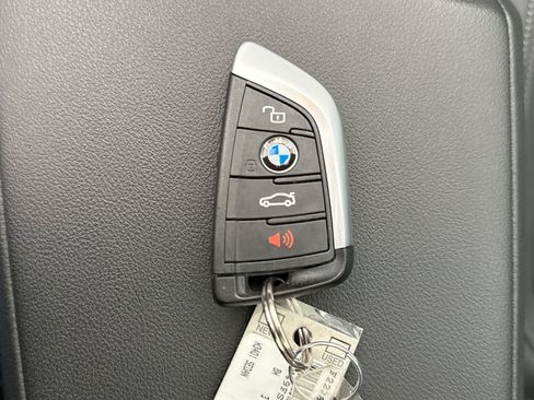Used 2023 BMW M340i RWD image 19