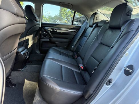 Used 2012 Acura TL w/ Technology Package FWD image 11