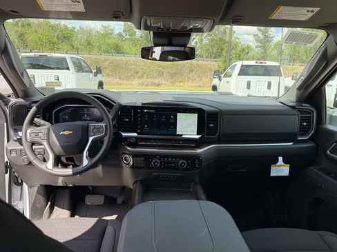 New 2026 Chevrolet Silverado 3500 LT w/ Convenience Package AWD/4WD image 16