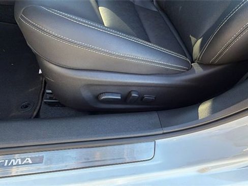 Used 2025 Nissan Altima 2.5 SL image 21