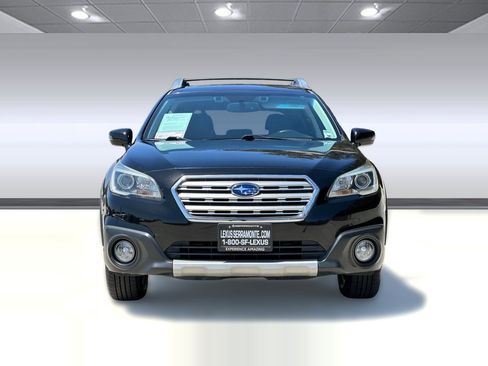 Used 2015 Subaru Outback 3.6R Limited AWD/4WD image 5