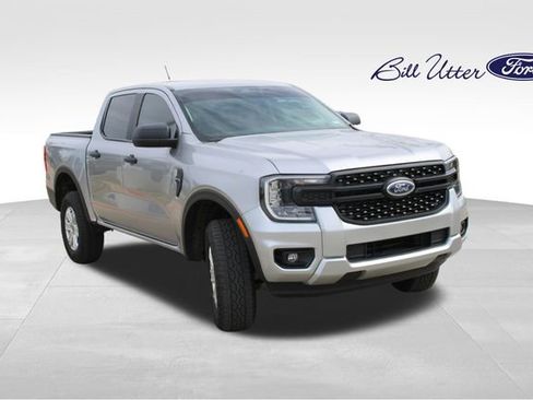 Used 2024 Ford Ranger XL image 3