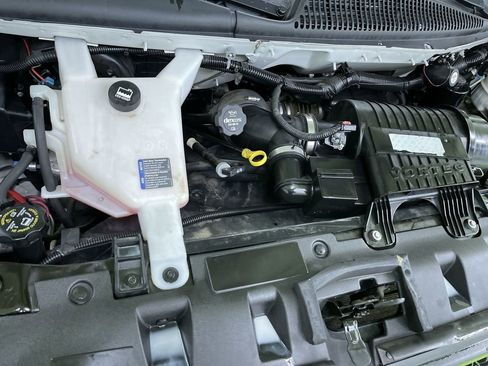 Used 2019 Chevrolet Express 3500 Extended w/ Driver Convenience Package image 28