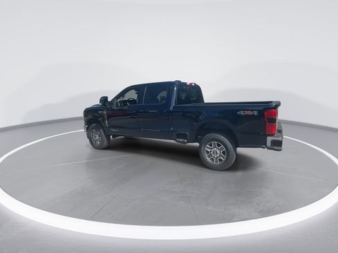 Used 2024 Ford F250 Lariat image 12