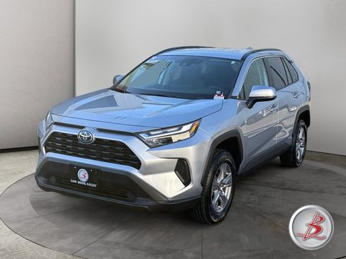 Used 2023 Toyota RAV4 LE AWD/4WD image 3