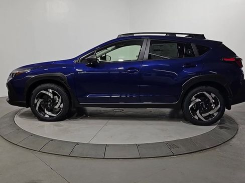 New 2026 Subaru Crosstrek 2.5i Limited w/ Crosstrek Mirror Package image 2