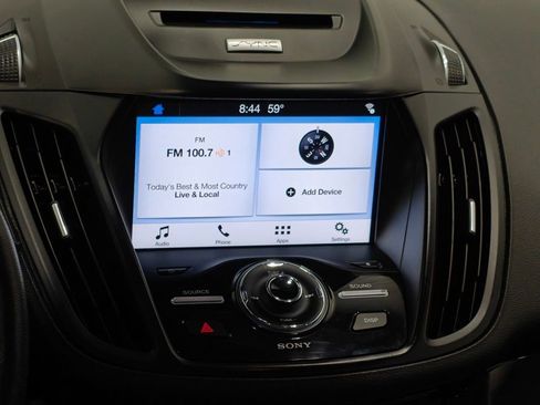 Used 2017 Ford Escape Titanium image 6