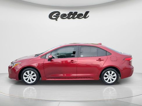 Used 2025 Toyota Corolla LE FWD image 8