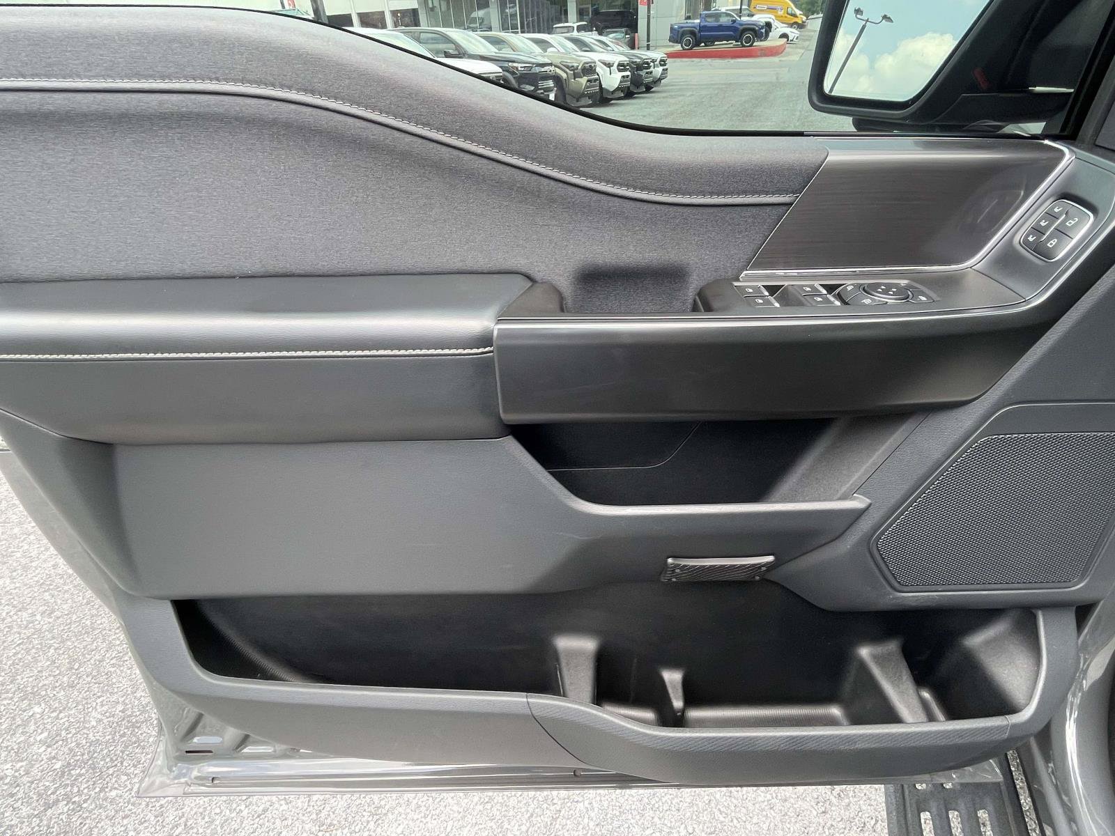 Used 2021 Ford F150 Raptor AWD/4WD image 14