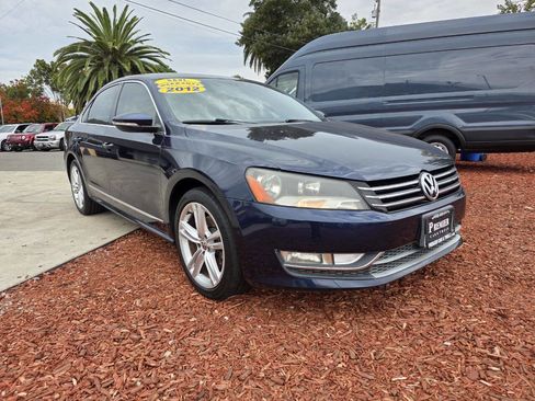 Used 2012 Volkswagen Passat TDI SEL Premium image 3
