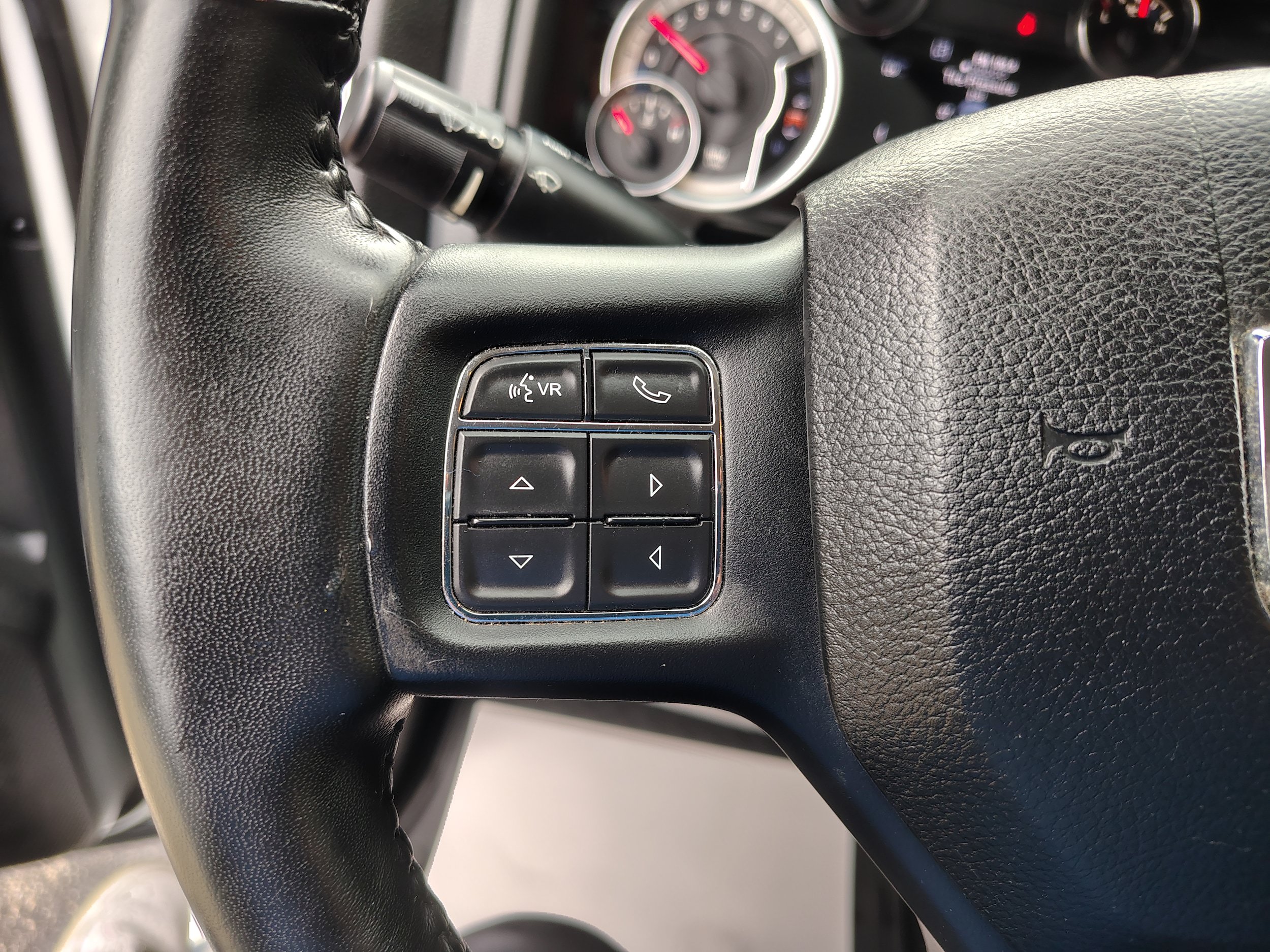 Used 2026 RAM 1500 Laramie w/ Night Edition AWD/4WD image 24