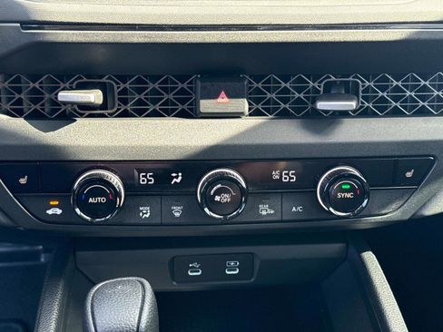 Used 2023 Honda Accord EX image 23