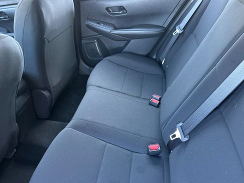 Used 2025 Nissan Sentra S FWD image 9
