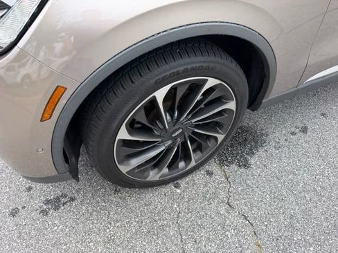 Used 2020 Lincoln Aviator Reserve w/ Equipment Group 202A AWD/4WD image 9