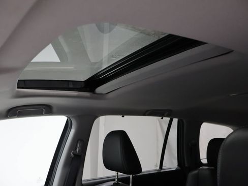 Used 2020 Honda Pilot EX-L image 11