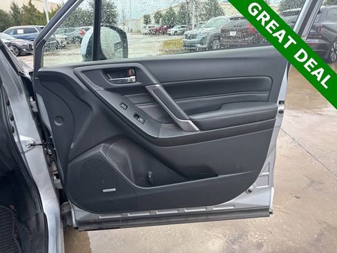 Used 2018 Subaru Forester 2.5i Touring w/ Popular Package #2 image 11