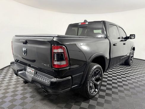 Used 2020 RAM 1500 Limited w/ Black Appearance Package AWD/4WD image 8