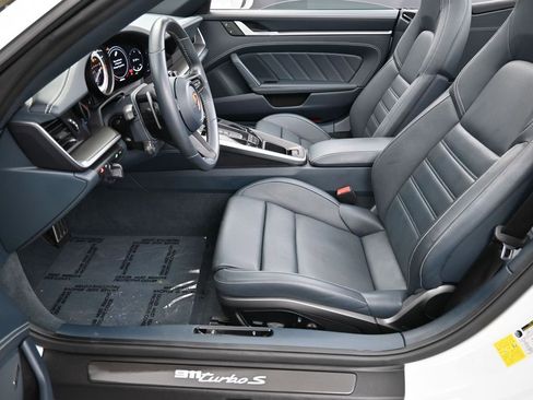 Certified 2022 Porsche 911 Turbo S image 6