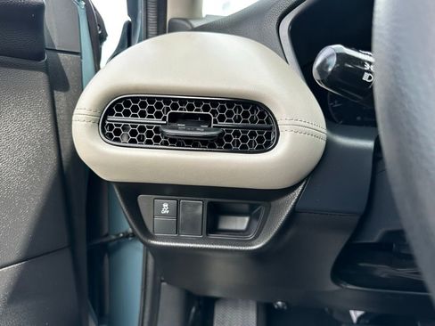 Used 2024 Honda HR-V LX image 25