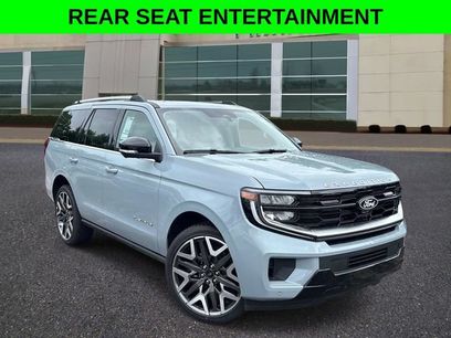 New 2027 Ford Expedition Platinum w/ Platinum Ultimate Package