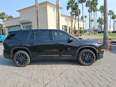 Used 2024 Chevrolet Traverse LS w/ Midnight/Sport Edition AWD/4WD image 3