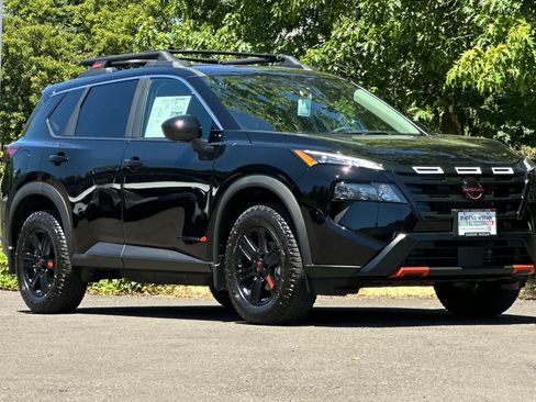 New 2026 Nissan Rogue SV AWD/4WD image 9