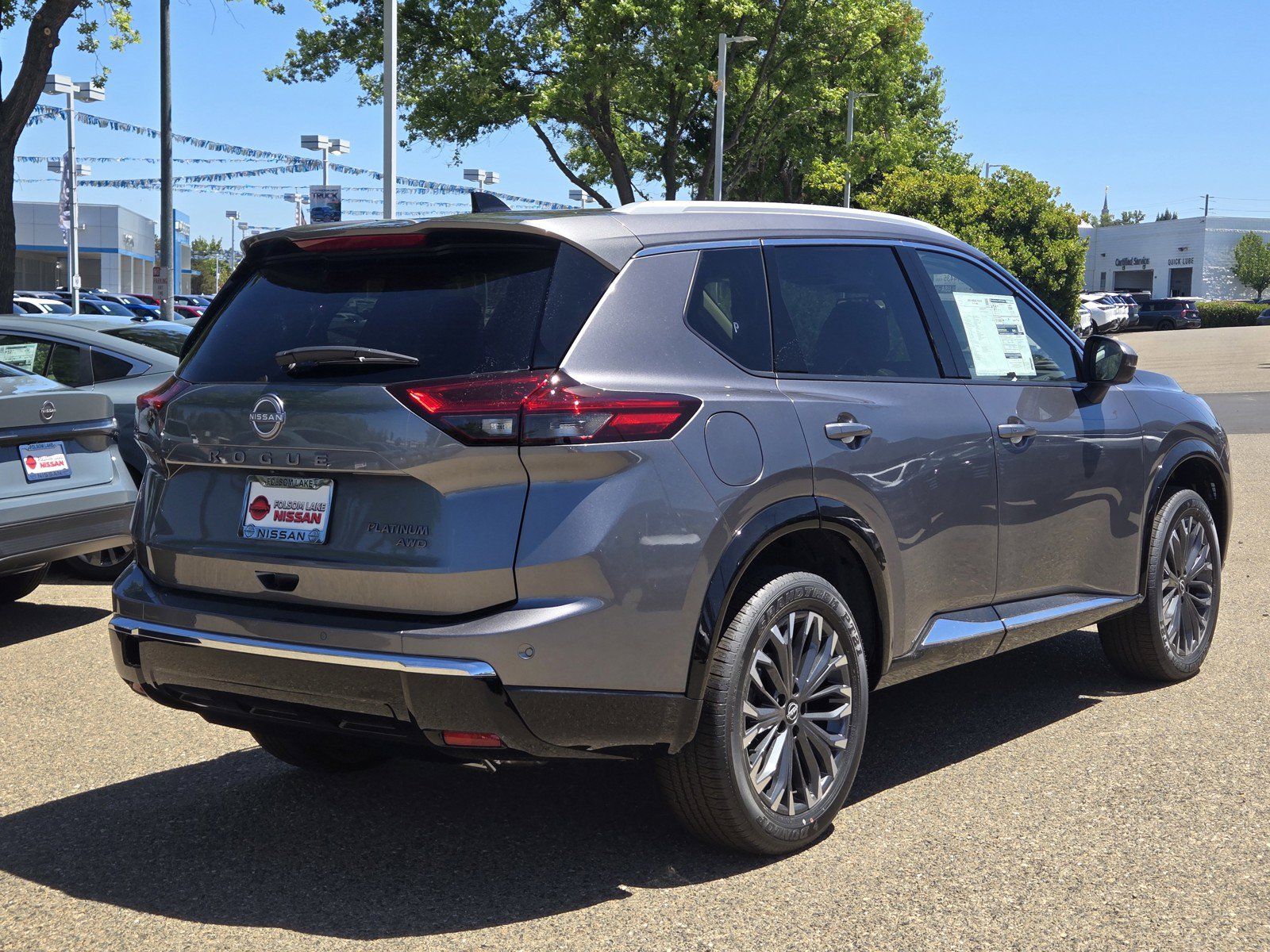 New 2026 Nissan Rogue Platinum AWD/4WD image 4