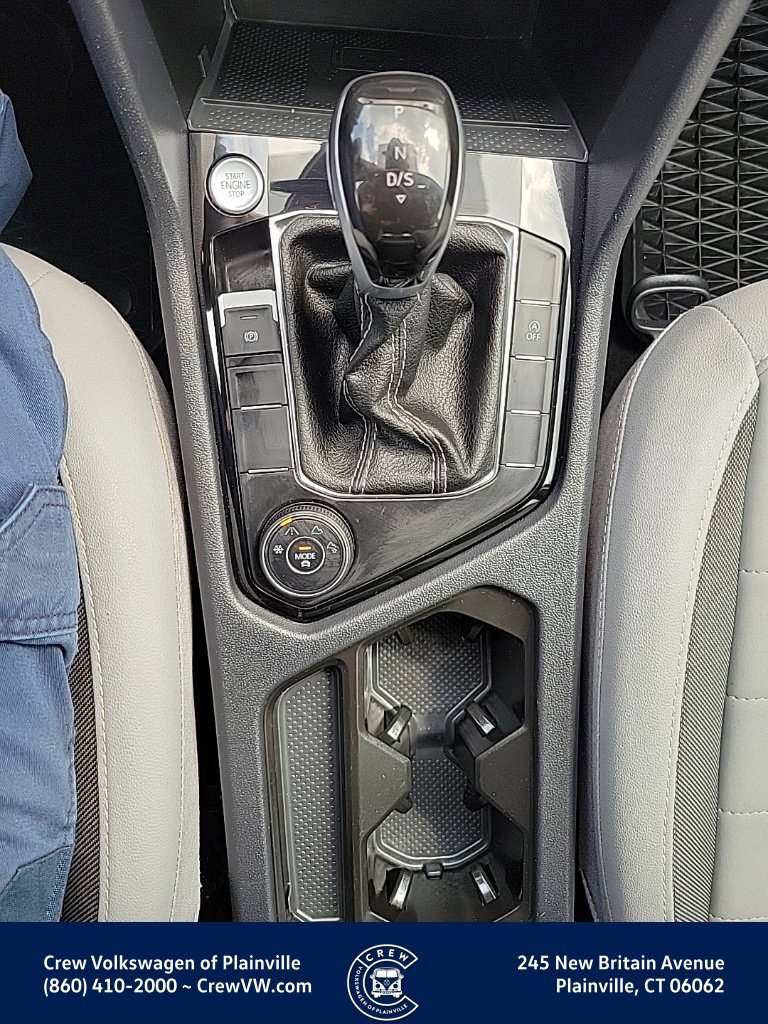 Certified 2024 Volkswagen Taos SE AWD/4WD image 10