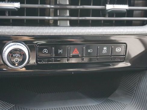 New 2026 Ford Explorer Platinum image 30