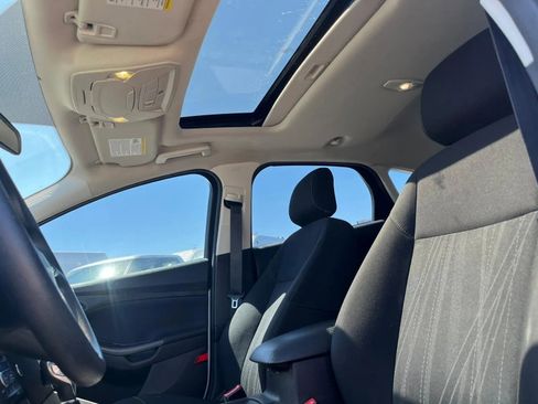 Used 2018 Ford Focus SEL image 20