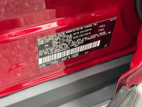 Used 2025 Toyota RAV4 XLE Premium FWD image 21