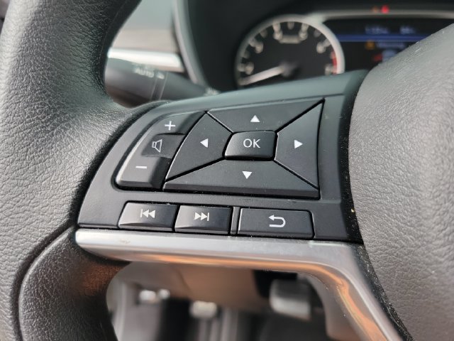 Used 2025 Nissan Altima 2.5 SV FWD image 22