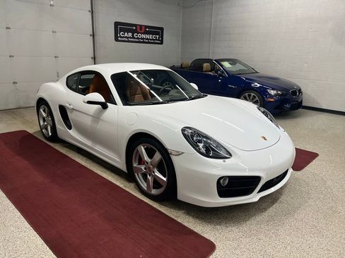 Used 2014 Porsche Cayman S image 9