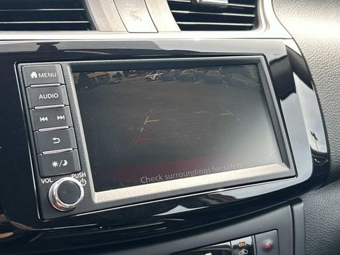 Used 2019 Nissan Sentra SV FWD image 21