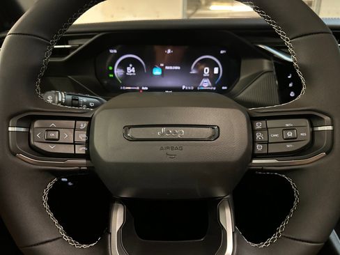 New 2026 Jeep Cherokee Overland w/ Advanced Pro Tech Group AWD/4WD image 23